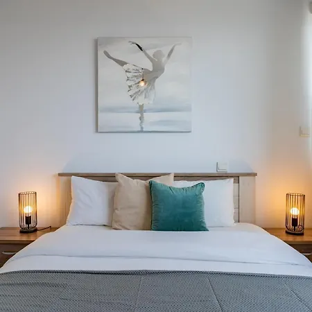 Grace 2-bedroom In * Ларнака