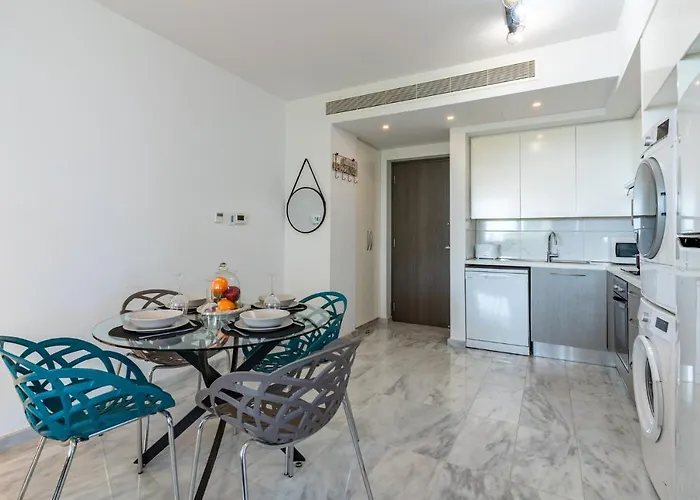 Grace 2-bedroom In Апартаменти *