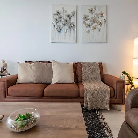 Апартаменты Grace 2-bedroom In